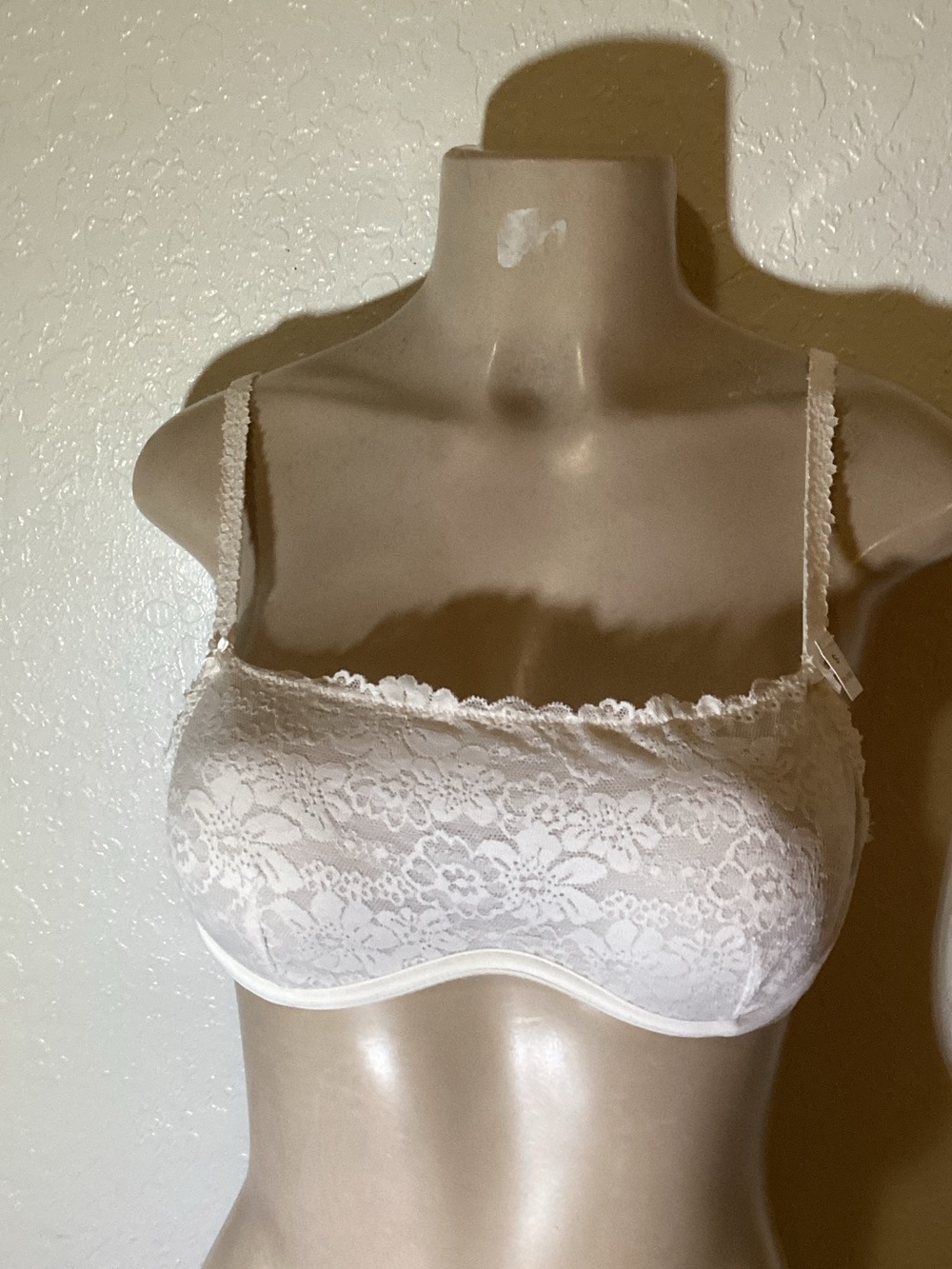 PINK Victoria's Secret Lace Bandeau Bralette in Cream
